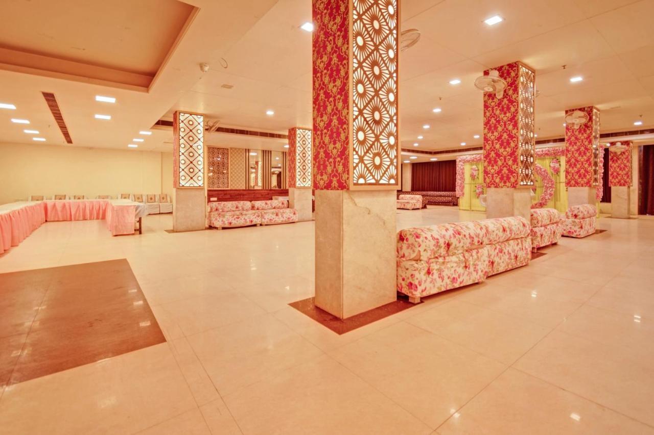 Townhouse 652 Hotel Royal Akshayam ジャイプール エクステリア 写真