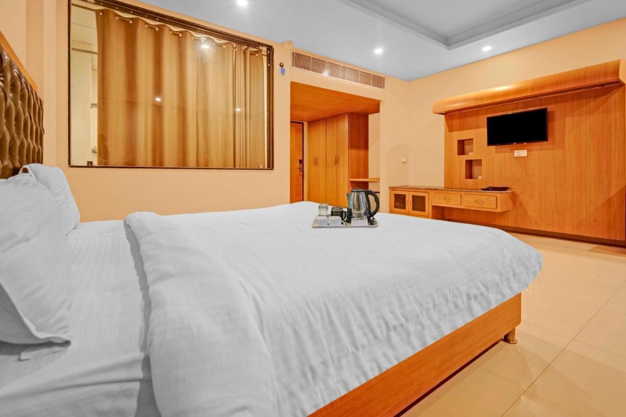 Townhouse 652 Hotel Royal Akshayam ジャイプール エクステリア 写真