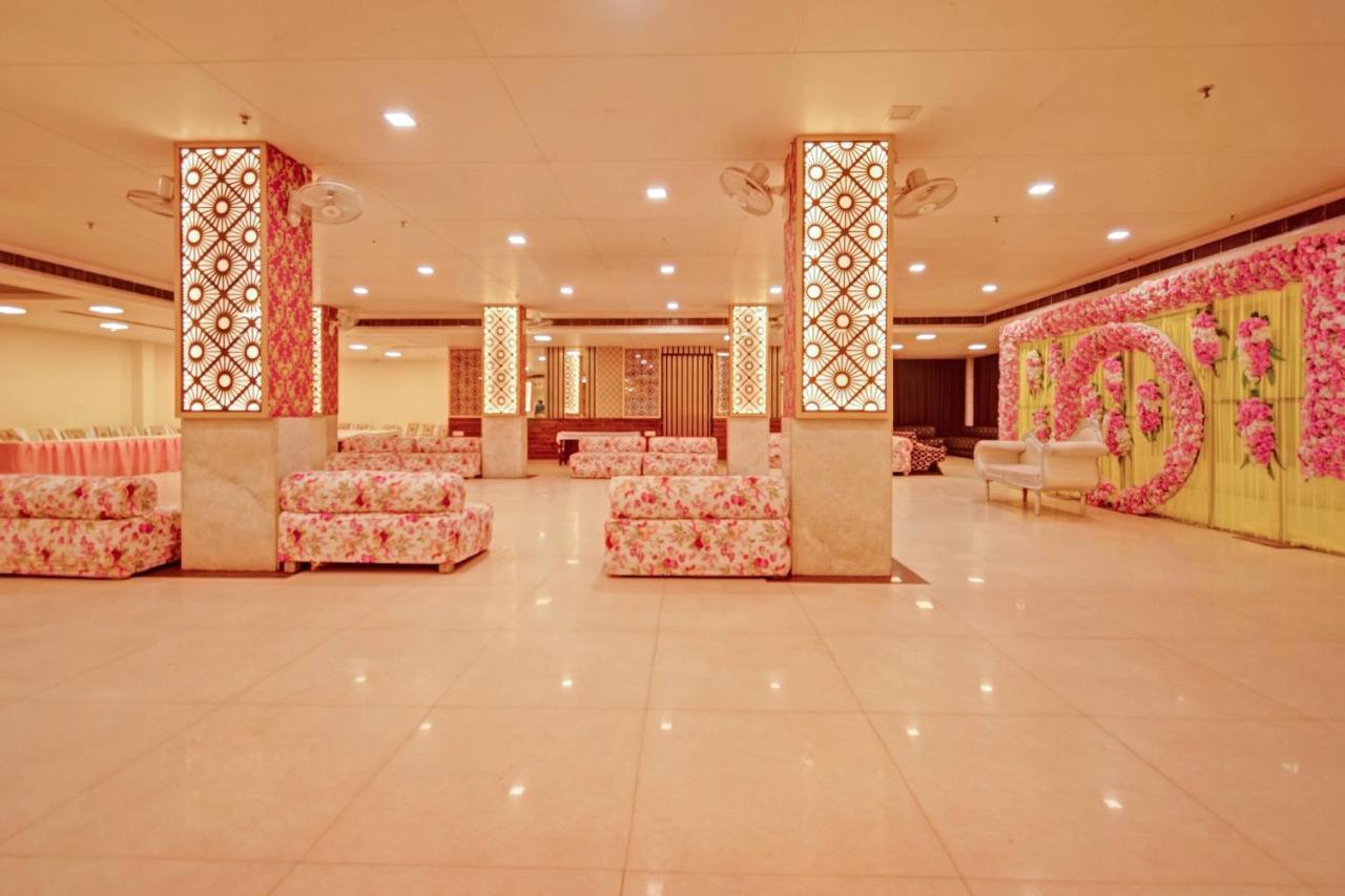 Townhouse 652 Hotel Royal Akshayam ジャイプール エクステリア 写真
