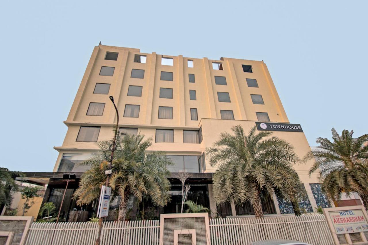 Townhouse 652 Hotel Royal Akshayam ジャイプール エクステリア 写真