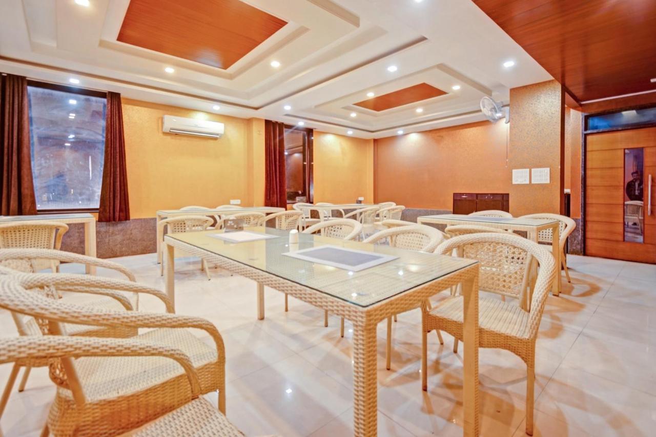 Townhouse 652 Hotel Royal Akshayam ジャイプール エクステリア 写真