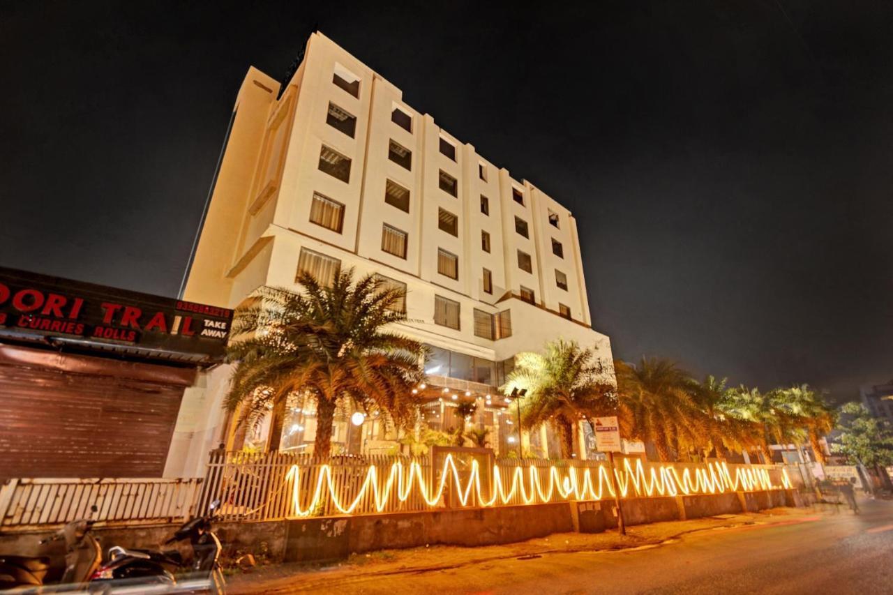 Townhouse 652 Hotel Royal Akshayam ジャイプール エクステリア 写真
